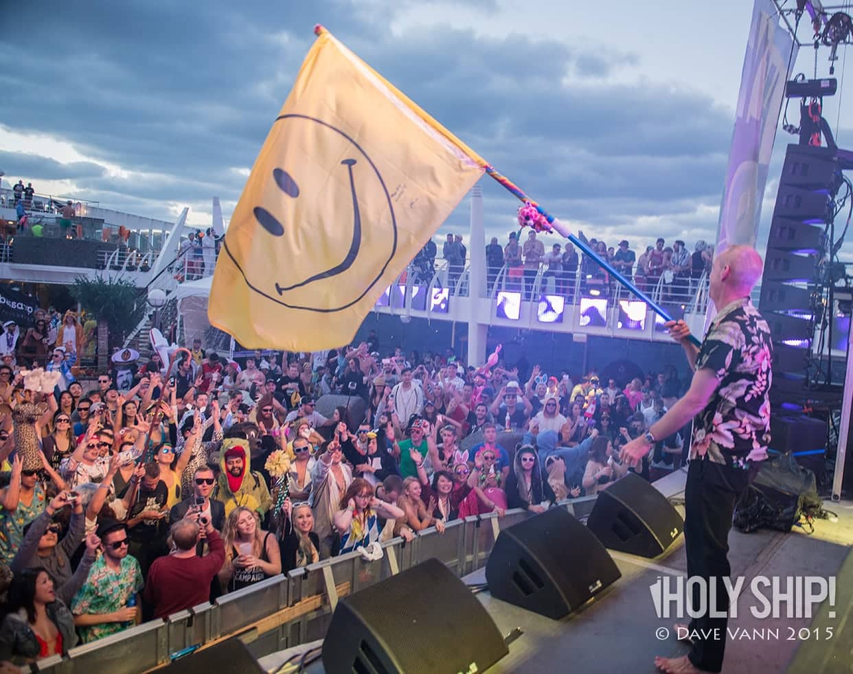 Fatboy Slim - Holy Ship! 5 - 2/20/15 - MSC Divina and the Caribbean - Photo Â© Dave Vann 2015